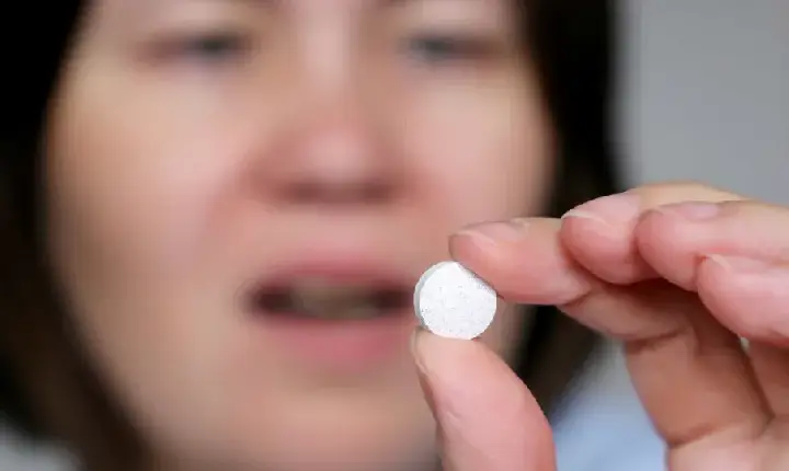Anvisa aprova novo medicamento oral para câncer de mama avançado