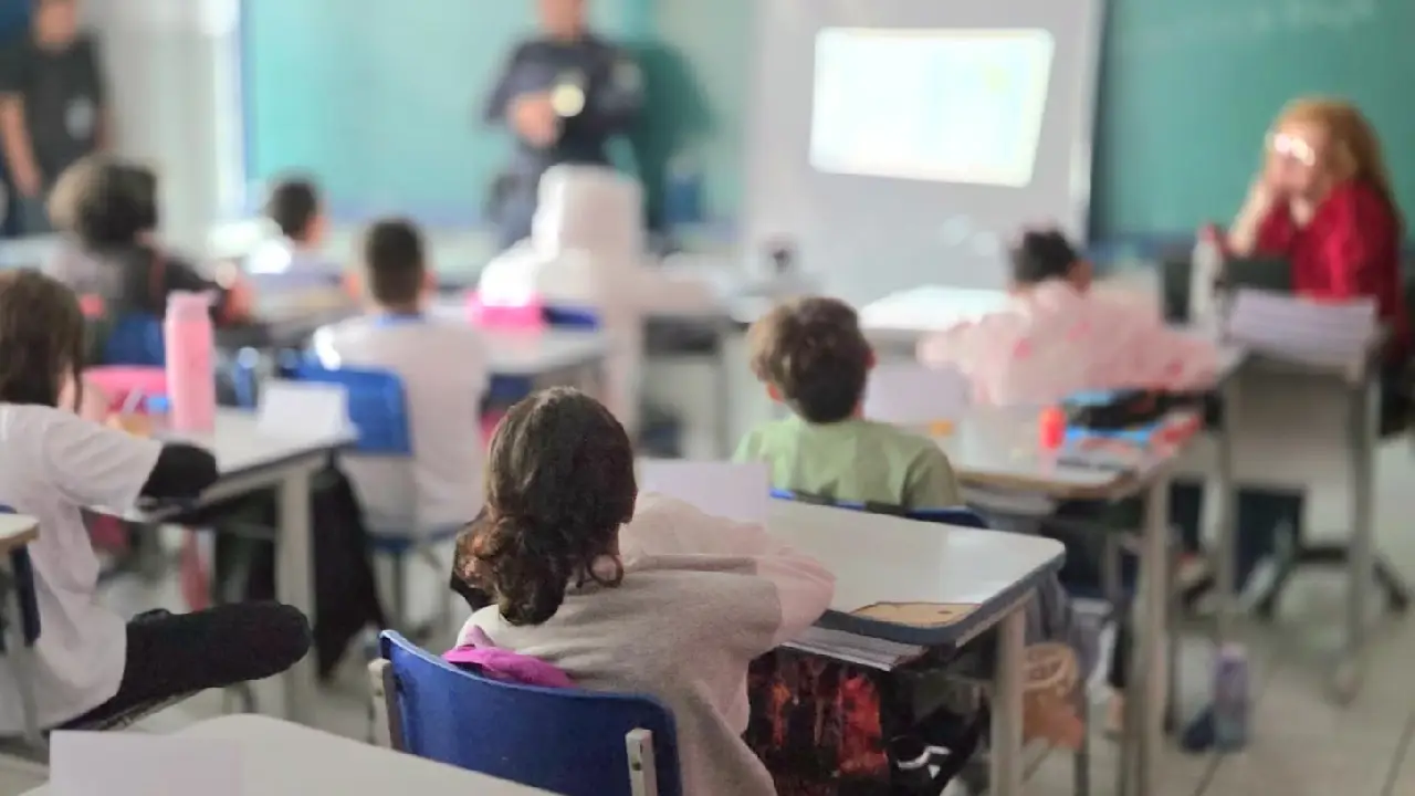 Cotia avança em índice nacional de Educação nos anos iniciais