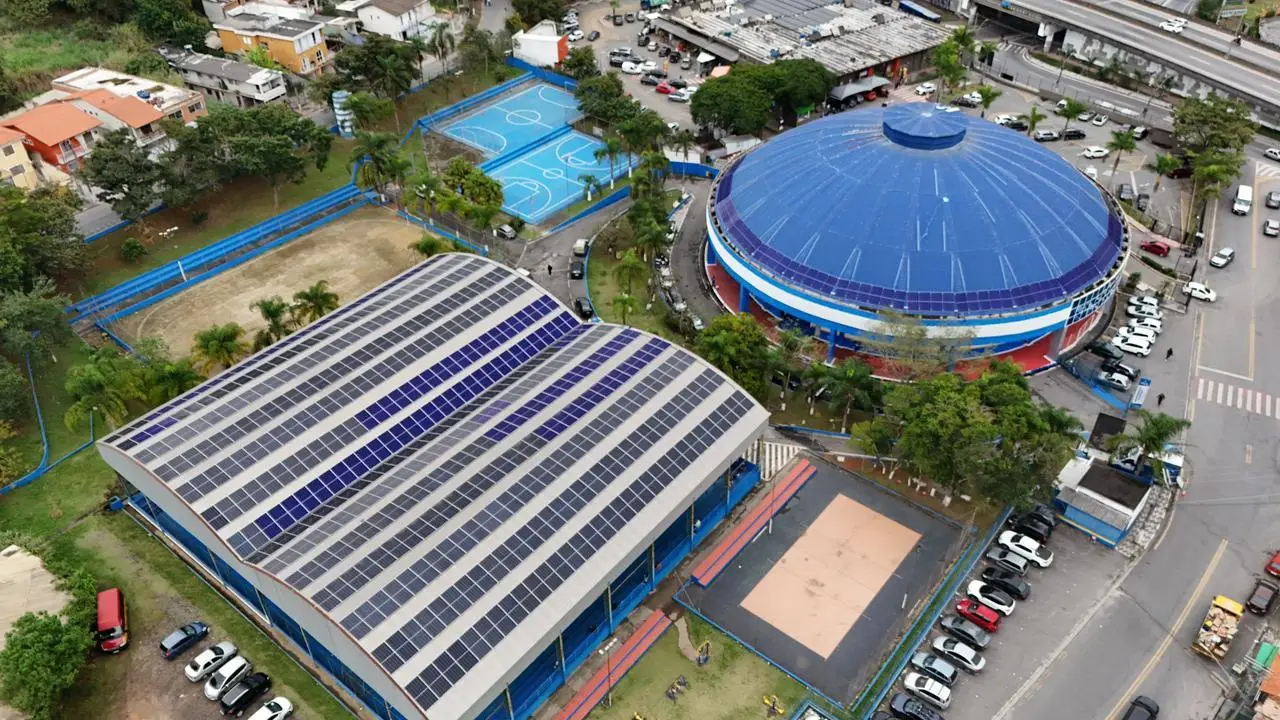 Cotia segue investindo em energia limpa e inaugura mais quatro usinas solares