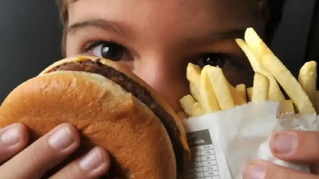 OMS lança guia para enfrentar obesidade em crianças e adolescentes