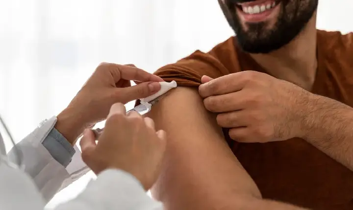 SP recomenda vacinação após registro de 13 casos de sarampo