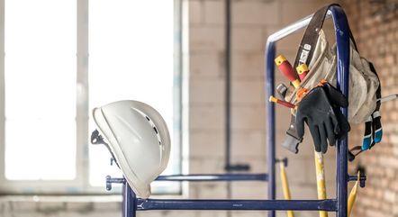 Vaga de auxiliar de manutenção predial para pessoa com deficiência está aberta em SP