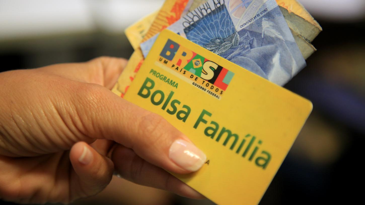 Bolsa Família é apontado como programa mais importante para a economia