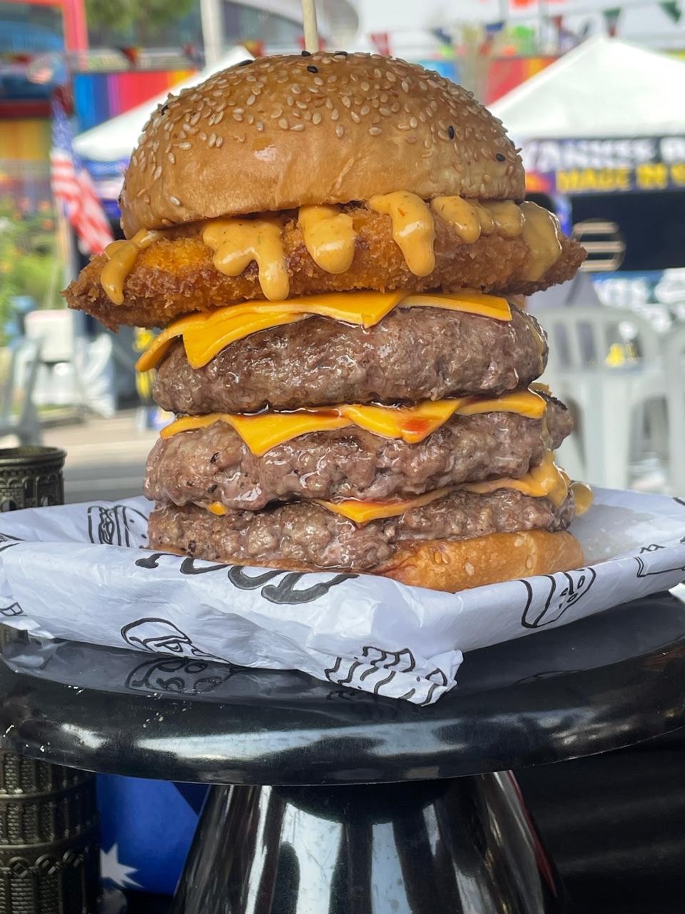 Santana de Parnaíba Receberá o Festival Volta ao Mundo e Festival do Burger de 08 a 10 de Novembro na Praça do Trabalhador. 