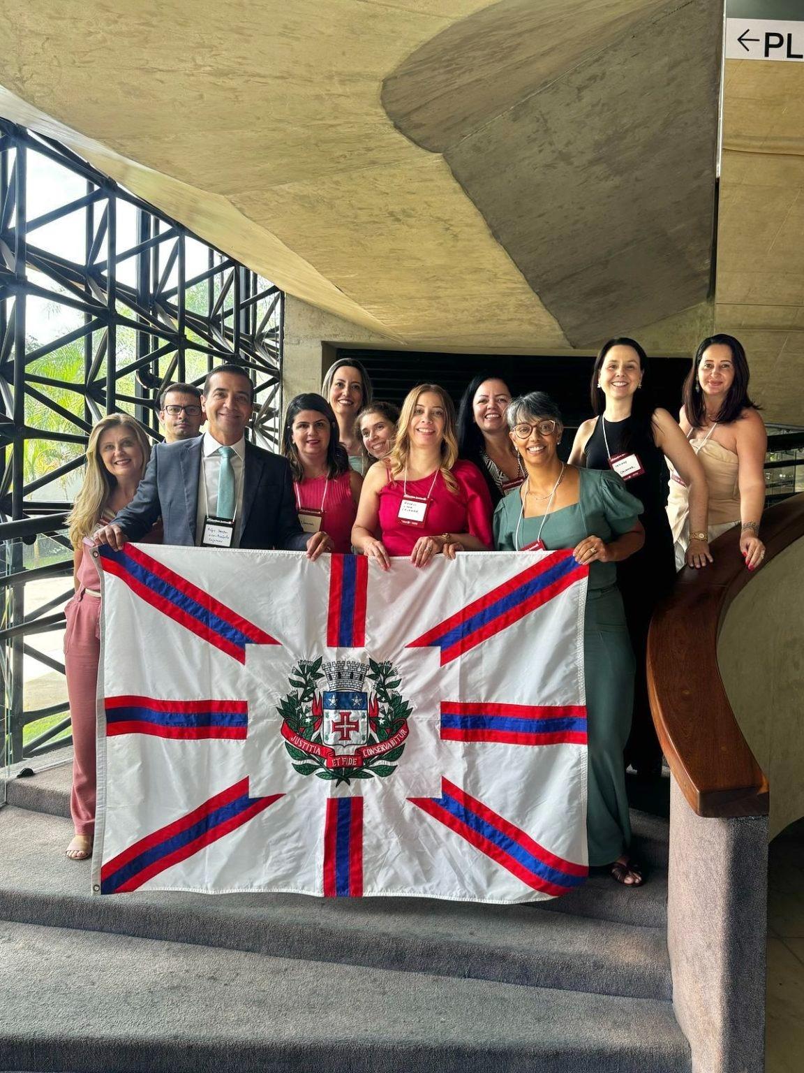 Cajamar recebe Prêmio de Excelência Educacional pelo compromisso com a qualidade do ensino