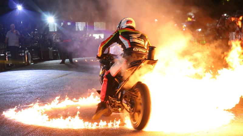 Show de Manobras Radicais agita o Bolsão de Estacionamento em Itapecerica da Serra