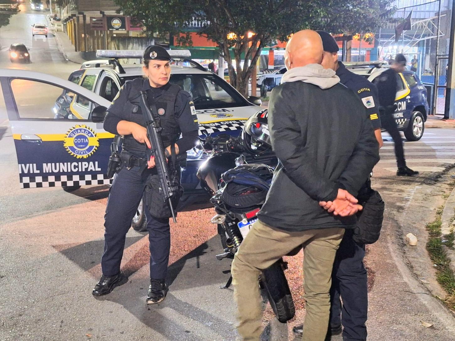 Cotia registra queda nos casos de roubo e furto de veículos, aponta SSP