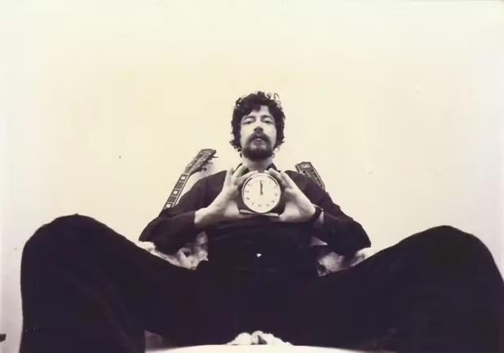 Megaexposição de Raul Seixas, shows de Terno Rei e Ratos do Porão e mostras de cinema marcam a Semana do Rock 2025