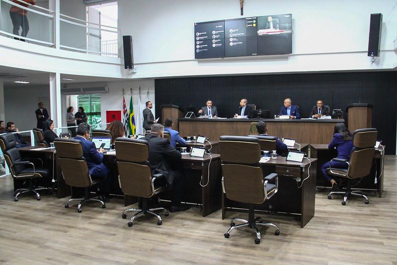 Câmara de Taboão da Serra aprova cinco projetos enviados pelo Executivo, incluindo adequação salarial dos servidores municipais